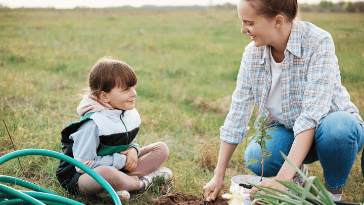 8 back-saving tips for spring yard work