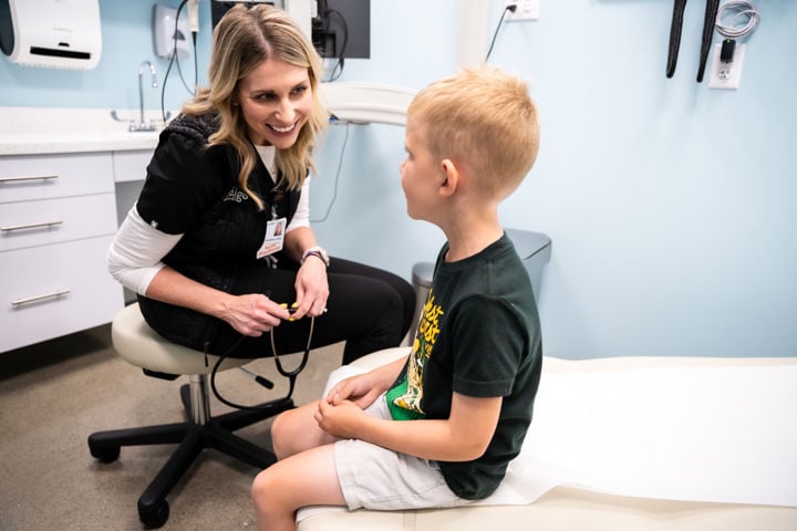 Is it an ear infection? Red flags and when to get care 